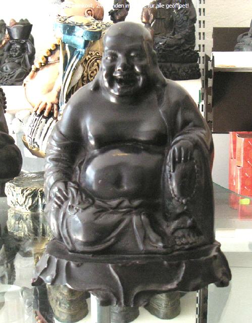 Glück bringender Buddha Staue